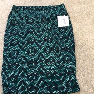 NWT L LuLaRoe Cassie